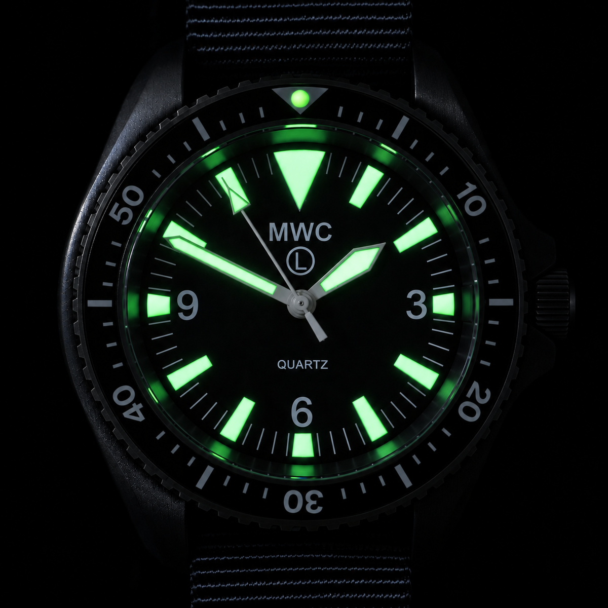 Current NATO Pattern Quartz Military Divers Watch, Non Date Variant with Sapphire Crystal and 10 Year Battery Life