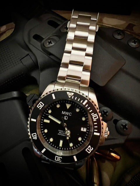 MWC Professional Military Diver 300m – Swiss Sellita SW200 Automatic, Sapphire Crystal, Ceramic Bezel & Steel Bracelet