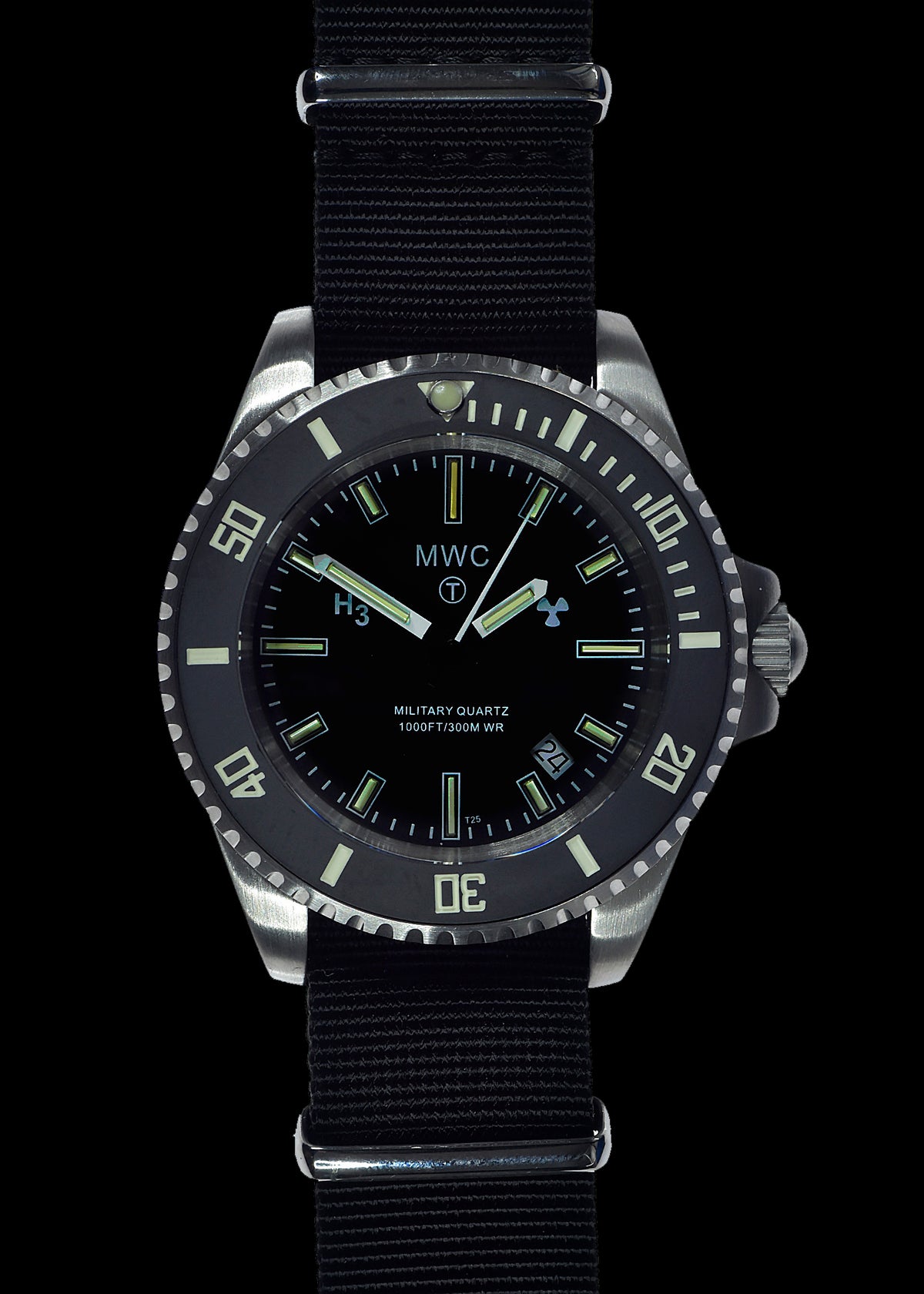 MWC 300m Stainless Steel Quartz Military Divers Watch with Tritium GTL